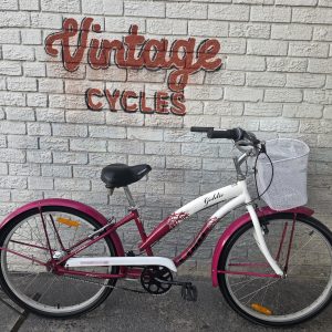 Pre-Owned Fluid Goldie Beach Cruiser 6 SPEED