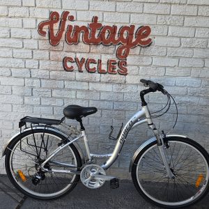Pre-Owned Norco Citadel 24 Speed City/Beach Cruiser SMALL